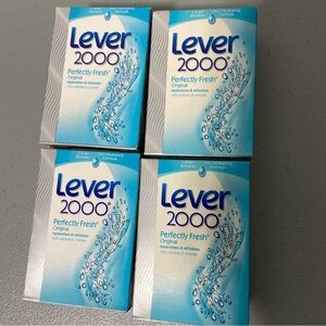Lever 2000 Perfectly Fresh Bar Body Cleanser 4 oz Lot of 4 NEW Discontinued